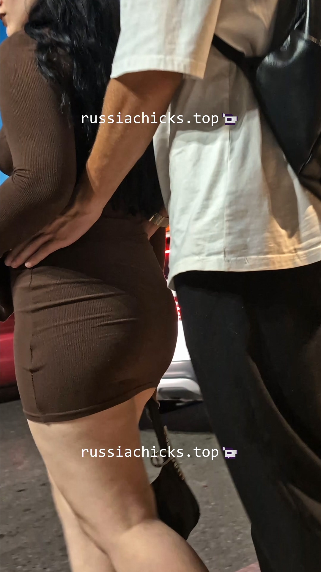 what a sexy chicks on stop