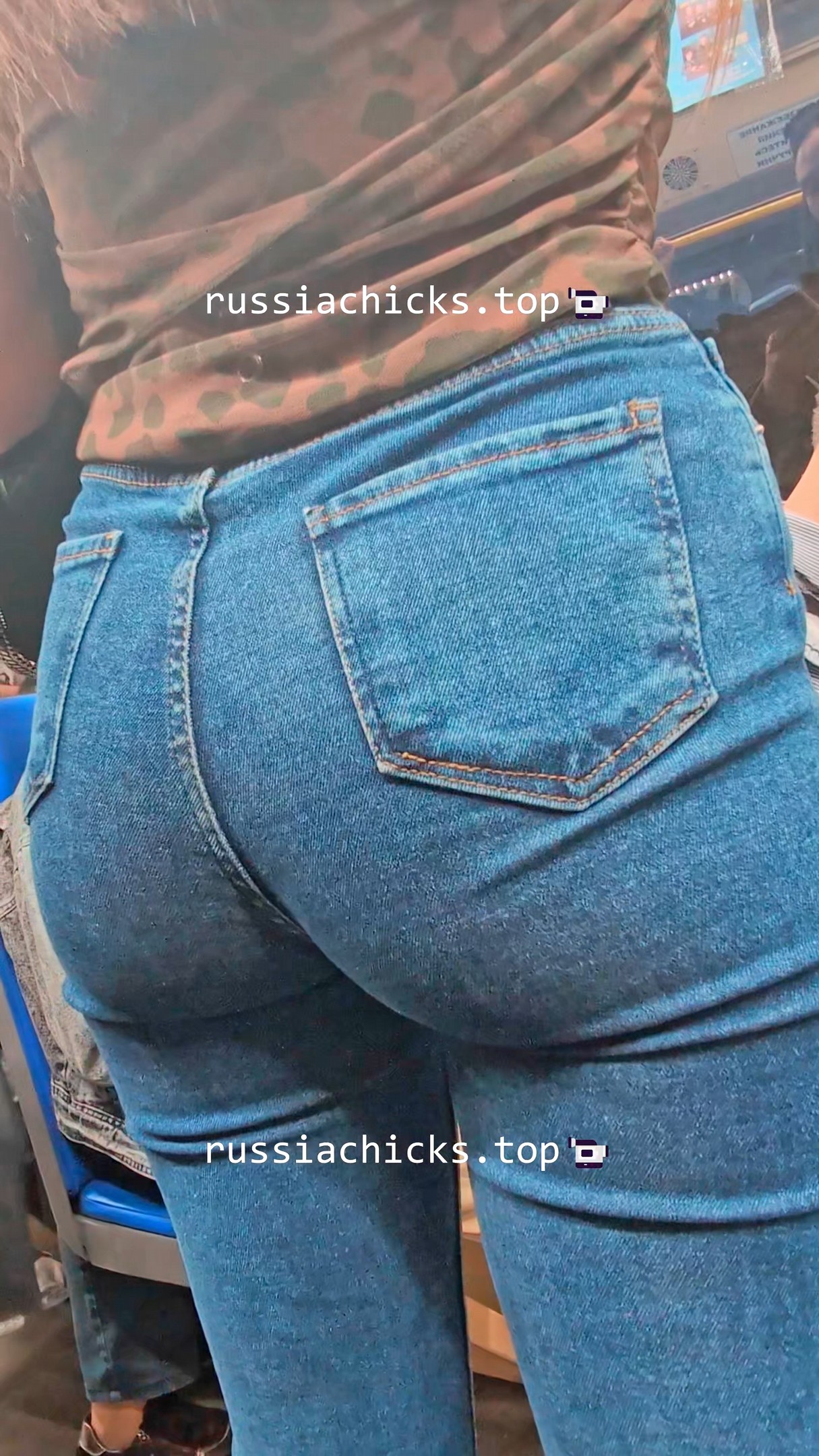 omg what an ass at sexy chick