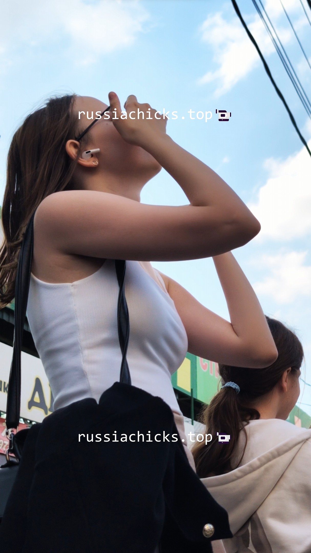 i shots 2 nice student girls on street