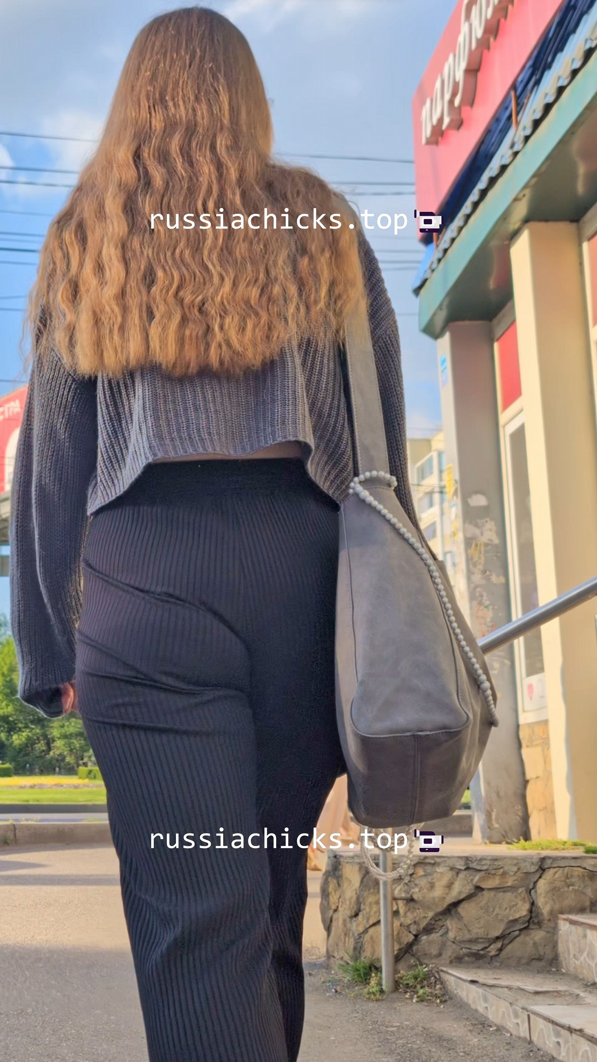 i shots 2 nice student girls on street