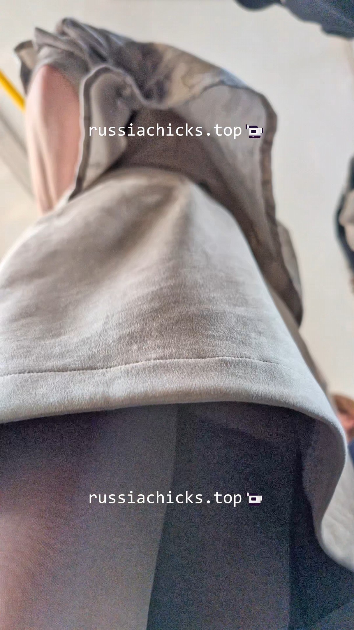 i shots 2 nice chicks in skirts after work