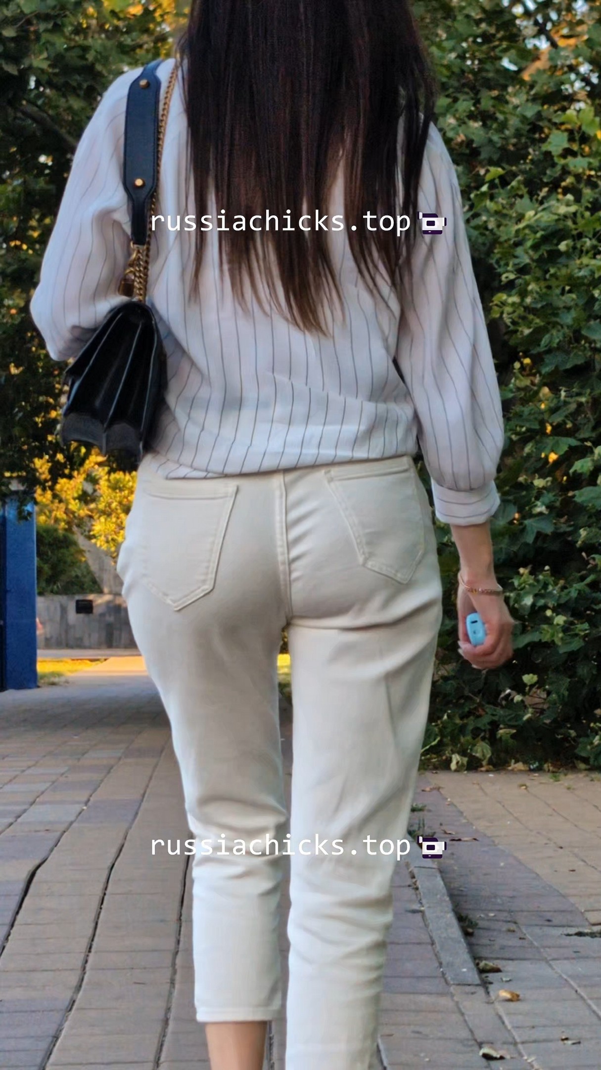 3 different butts on the street