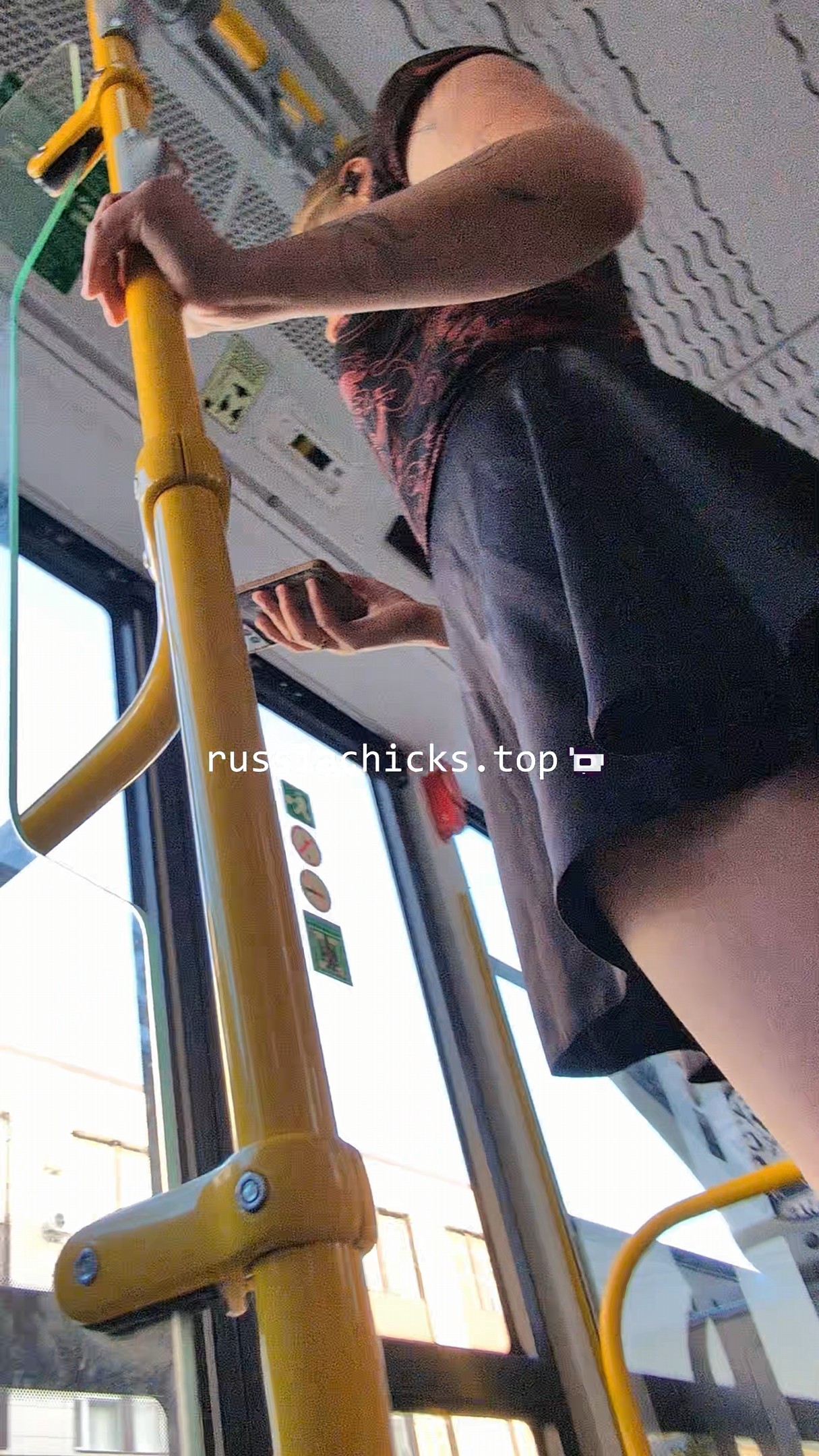 what a chick i shots her in tram